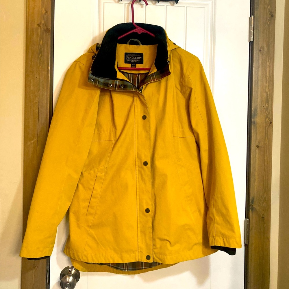 Pendleton W’s Yellow Coat, size M
